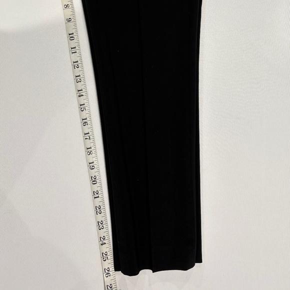 Theory Women's Black Pants - Size 6. - Picture 8 of 11